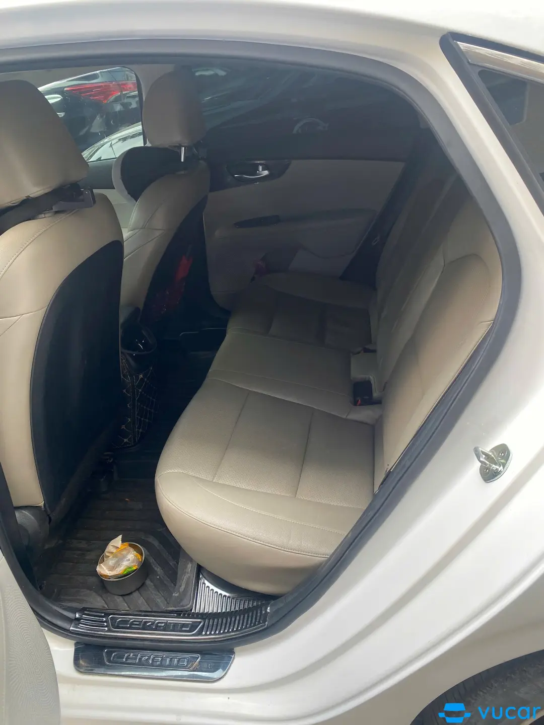 Kia Cerato 1.6 AT Luxury 2019 - Nội thất 8