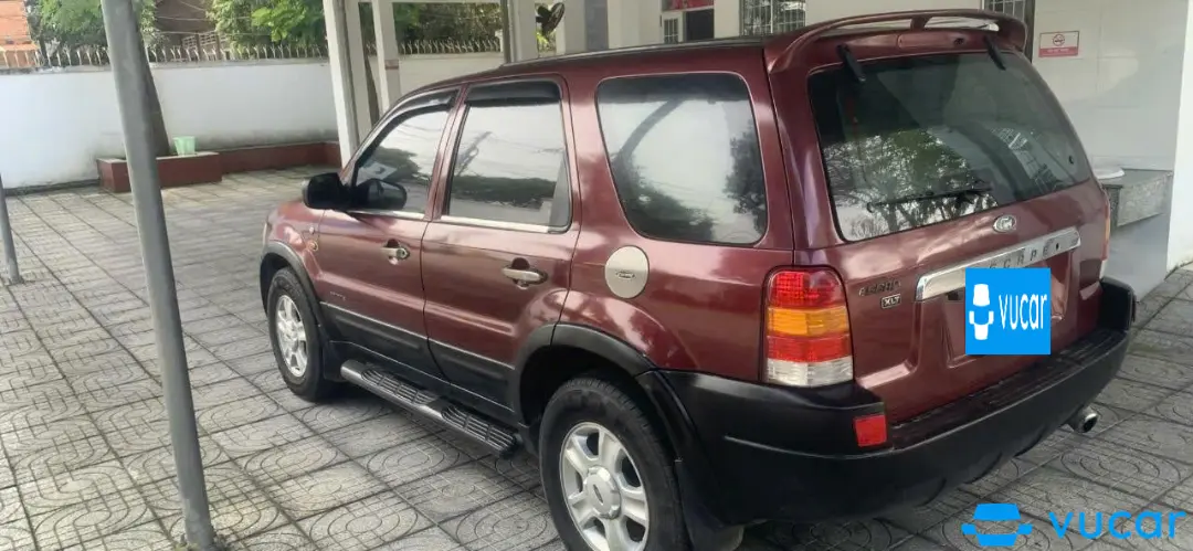Ford Escape 2003 - Ngoại thất 3