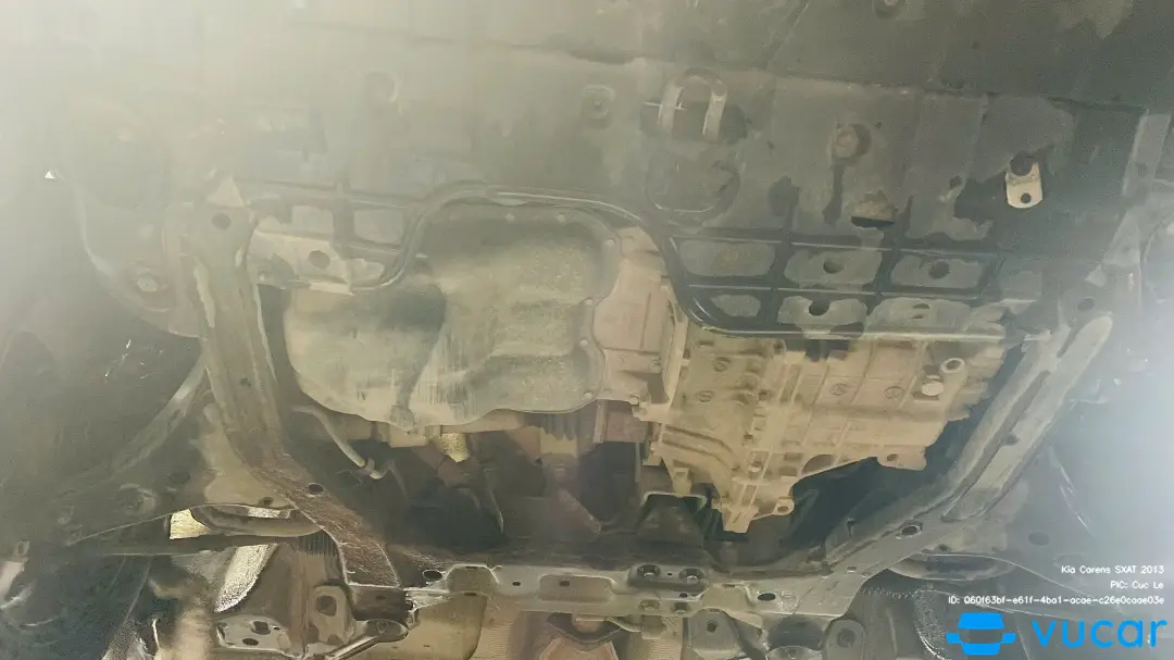 Kia Carens SXAT 2013 - Gầm & khung xe 1