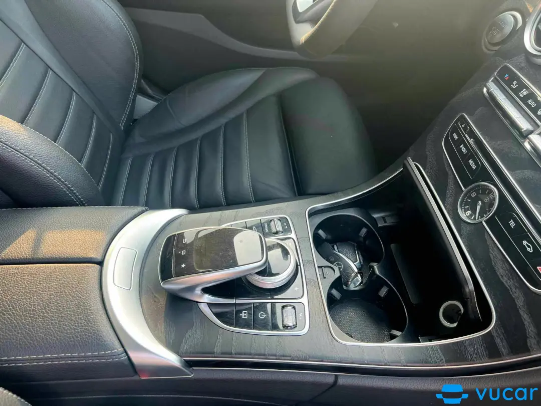Mercedes C class C300 AMG 2016 - Nội thất 9