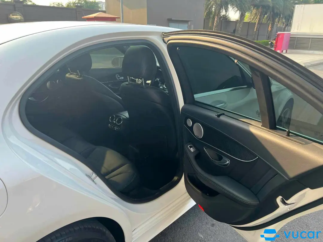 Mercedes C class C300 AMG 2016 - Nội thất 7