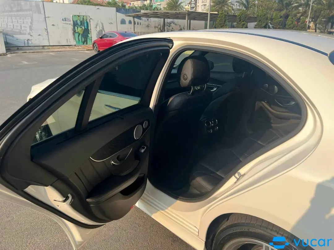 Mercedes C class C300 AMG 2016 - Nội thất 6