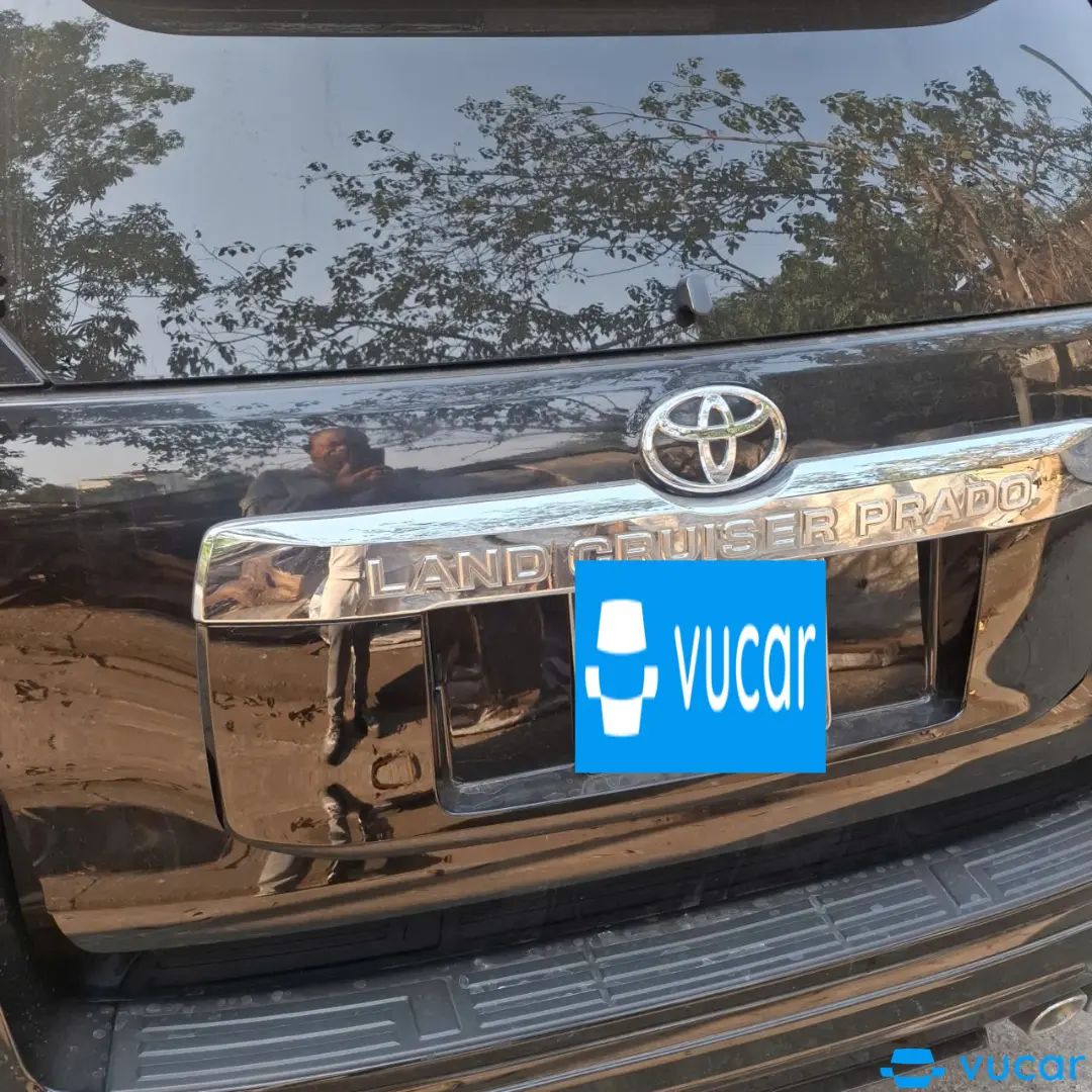 Toyota Land Cruiser Prado 2019 - Ngoại thất 1