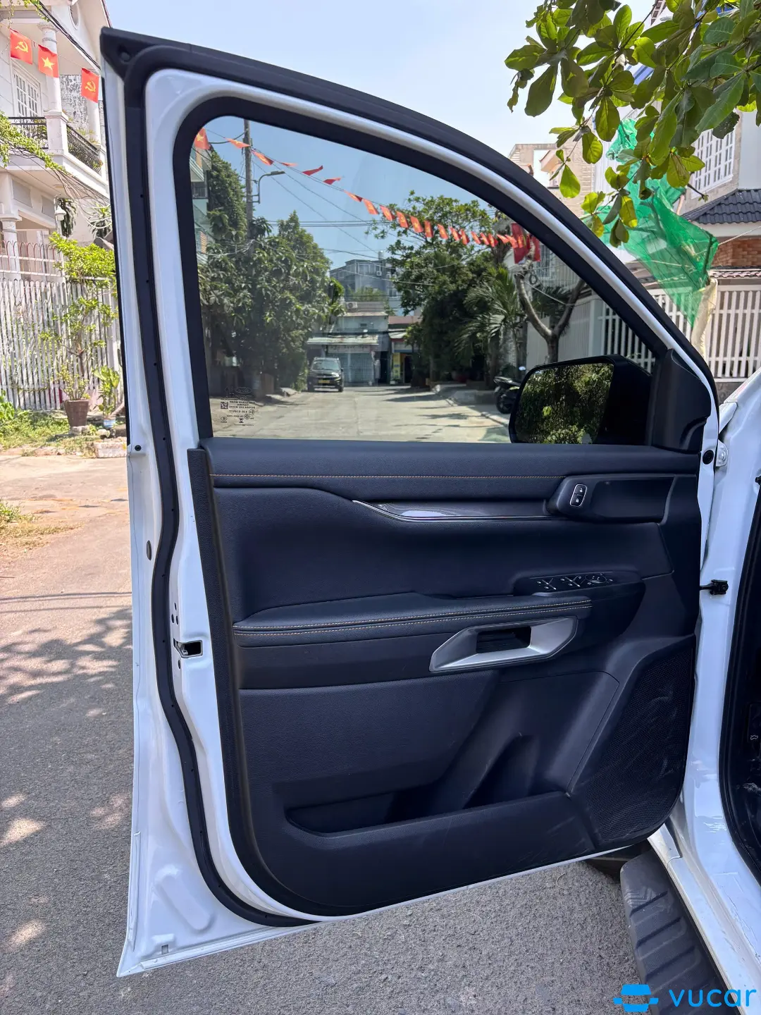 Ford Ranger Wildtrak 2.0L 4x4 AT 2025 - Nội thất 2
