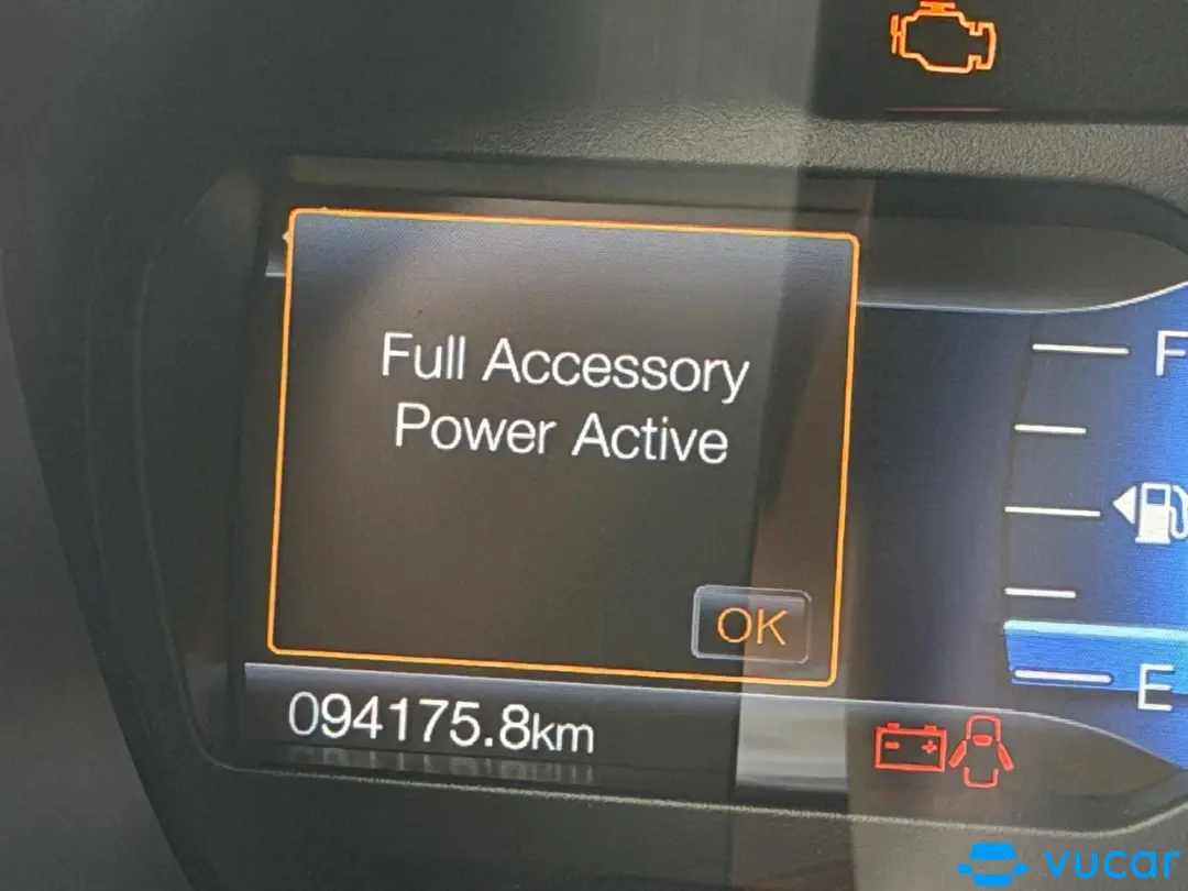 Ford Everest Titanium 2.0L 4x2 AT 2019 - Nội thất 3