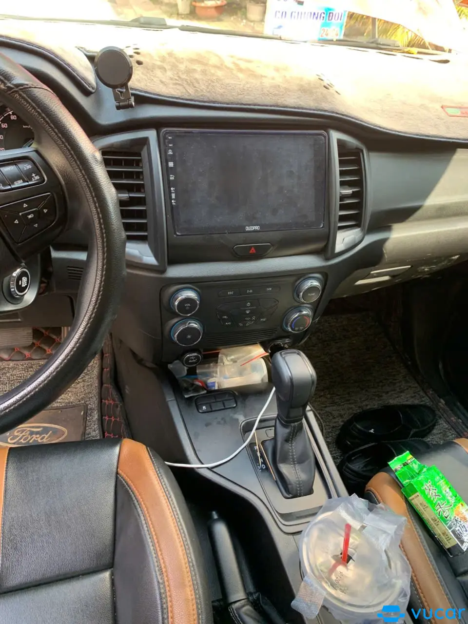 Ford Ranger XLS 2.2L 4x2 AT 2022 - Nội thất 8