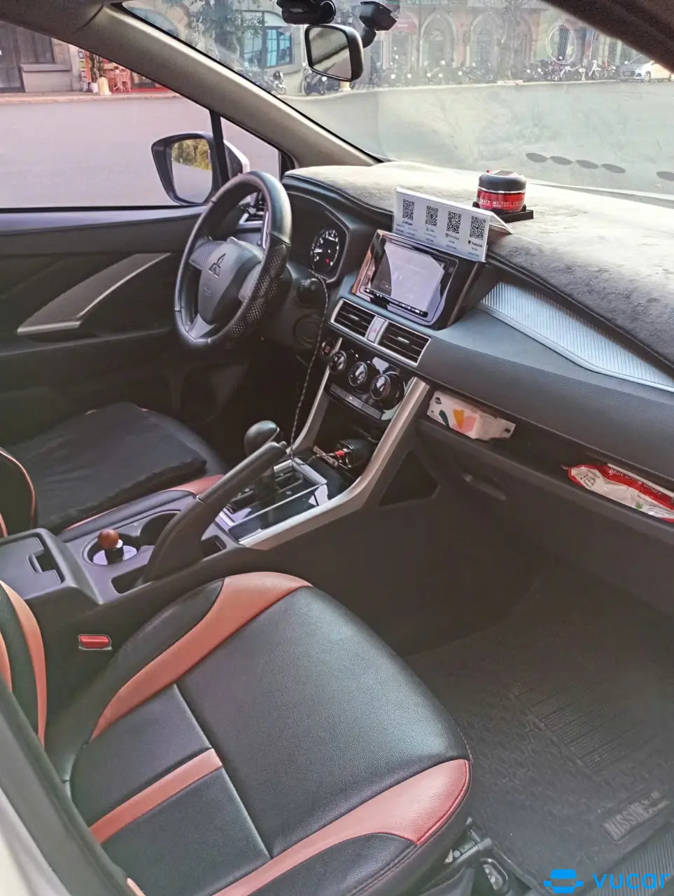 Mitsubishi Xpander 1.5 AT 2022 - Nội thất 7