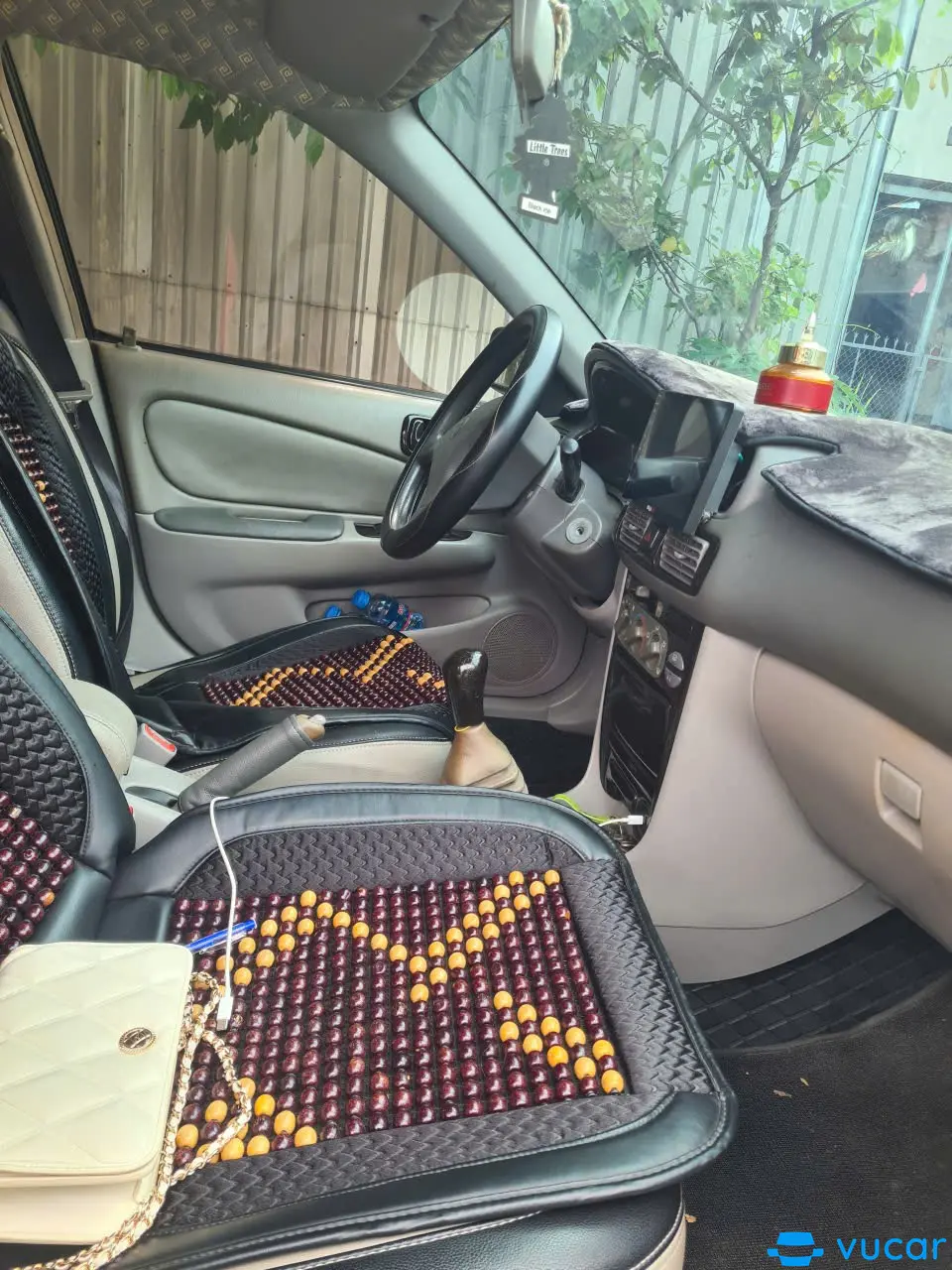 Toyota Corolla GLi 1.6 MT 1997 - Nội thất 1