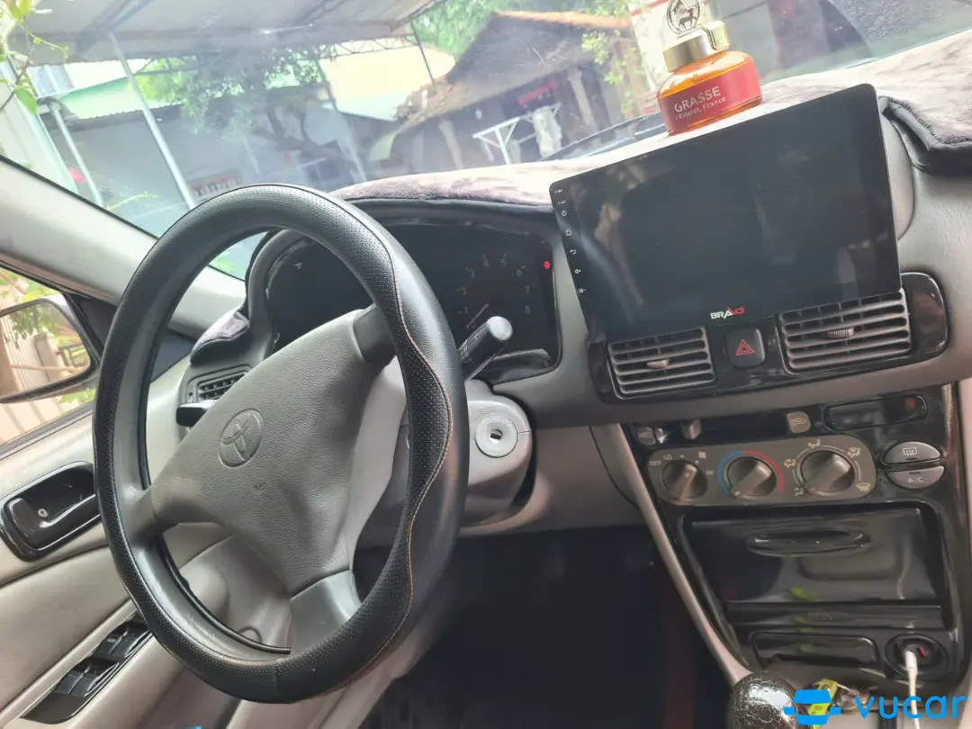 Toyota Corolla GLi 1.6 MT 1997 - Nội thất 3