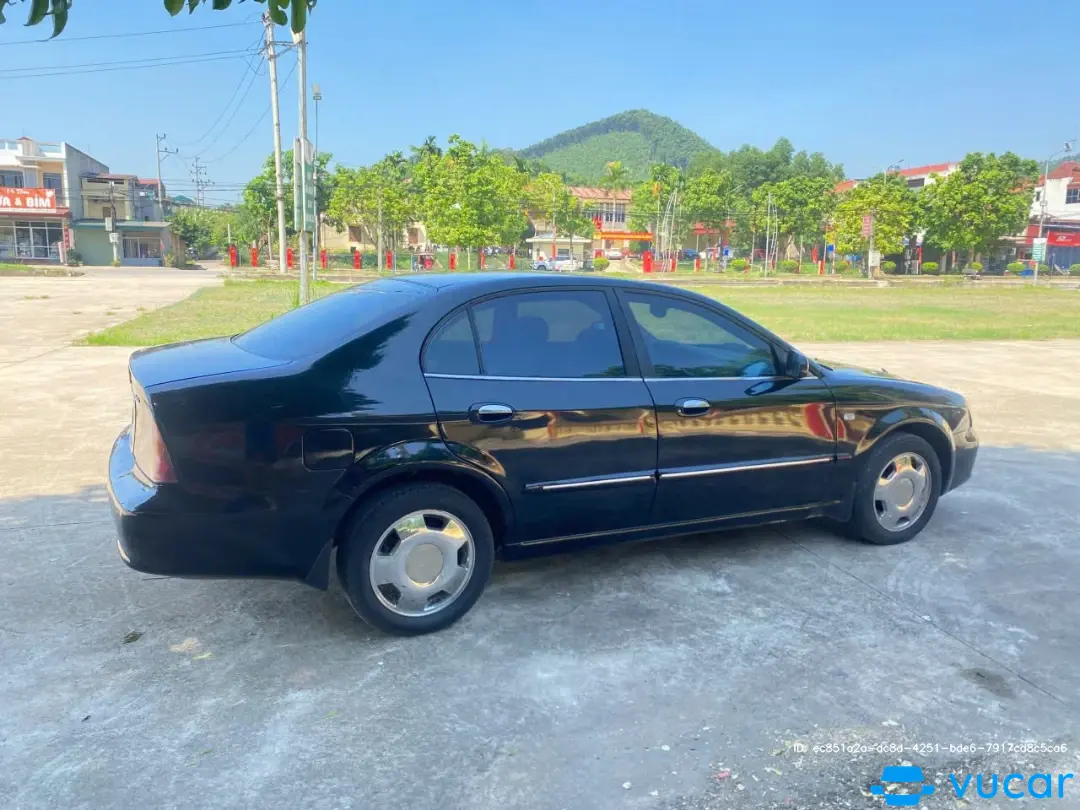 Suzuki Magnus LA69L-2 AT 2004 - Ngoại thất 8
