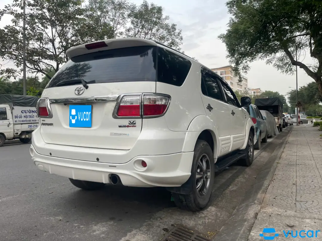 Fortuner - Ngoại thất 1