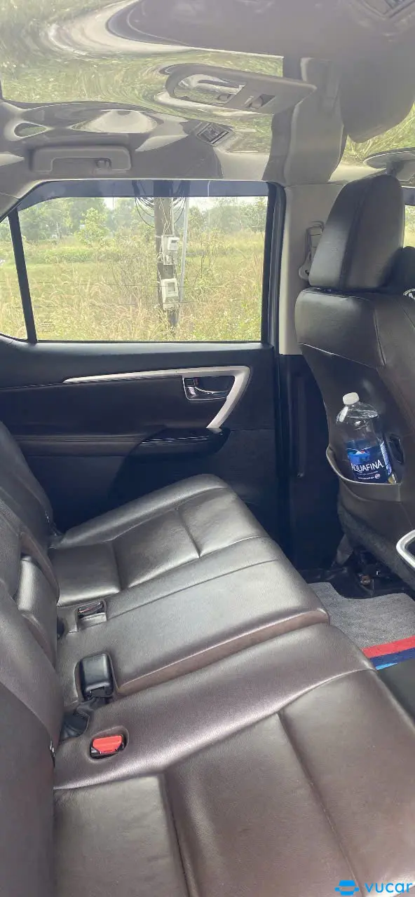 Toyota Fortuner 2020 - Nội thất 1