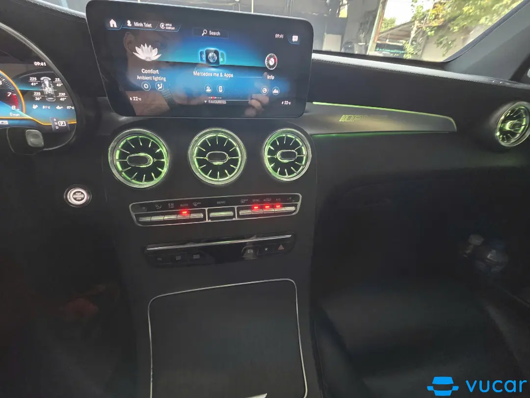 mercedes glc300 2020 - Nội thất 2