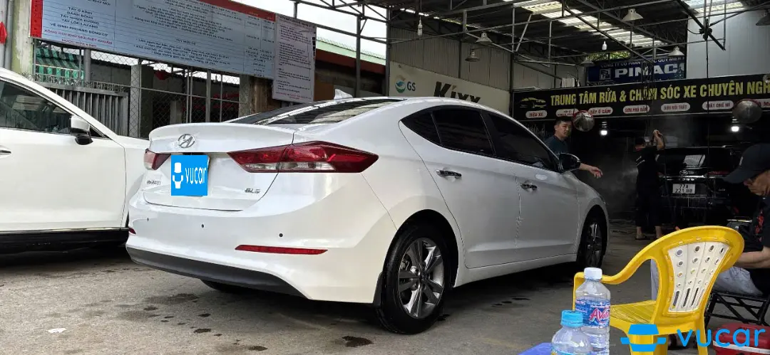 Ảnh xe Hyundai Elantra 1.6 AT 2018
