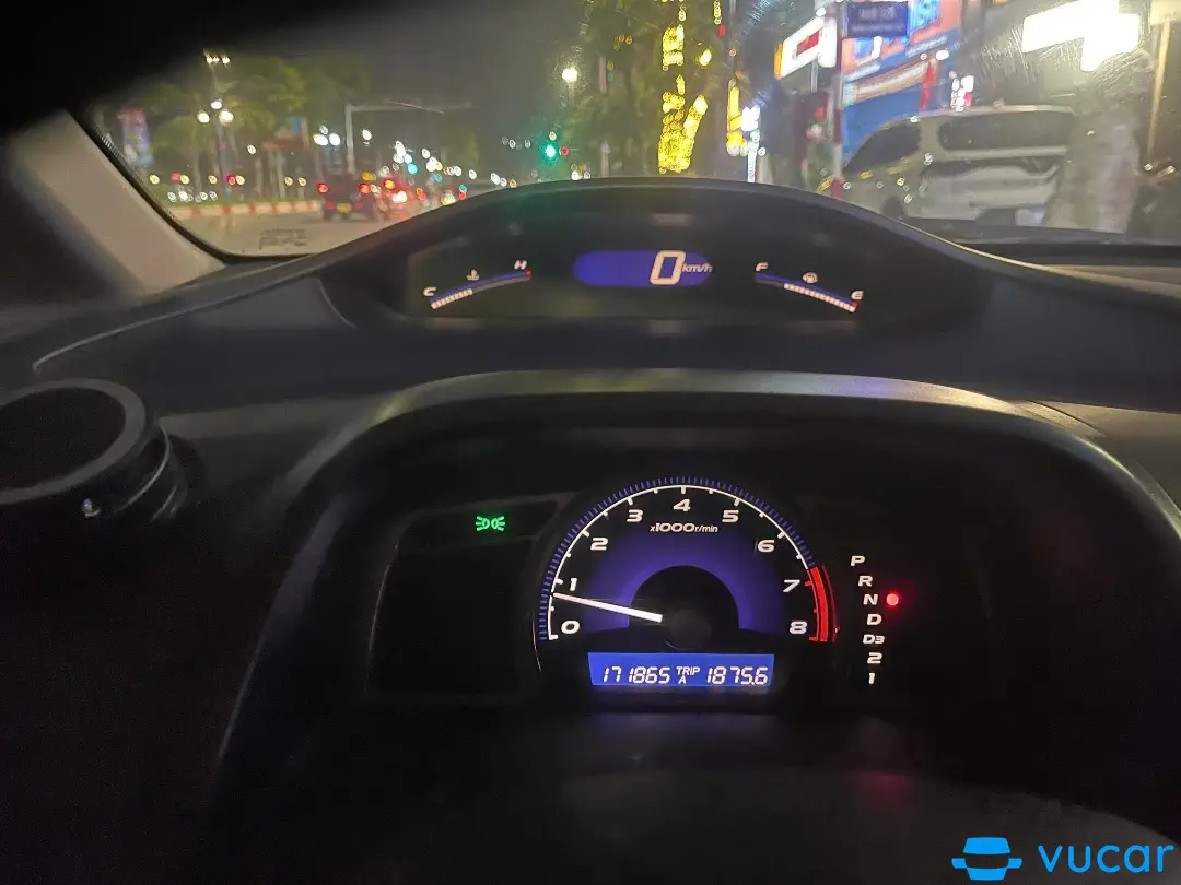 Honda Civic 1.8 AT 2009 - Nội thất 1