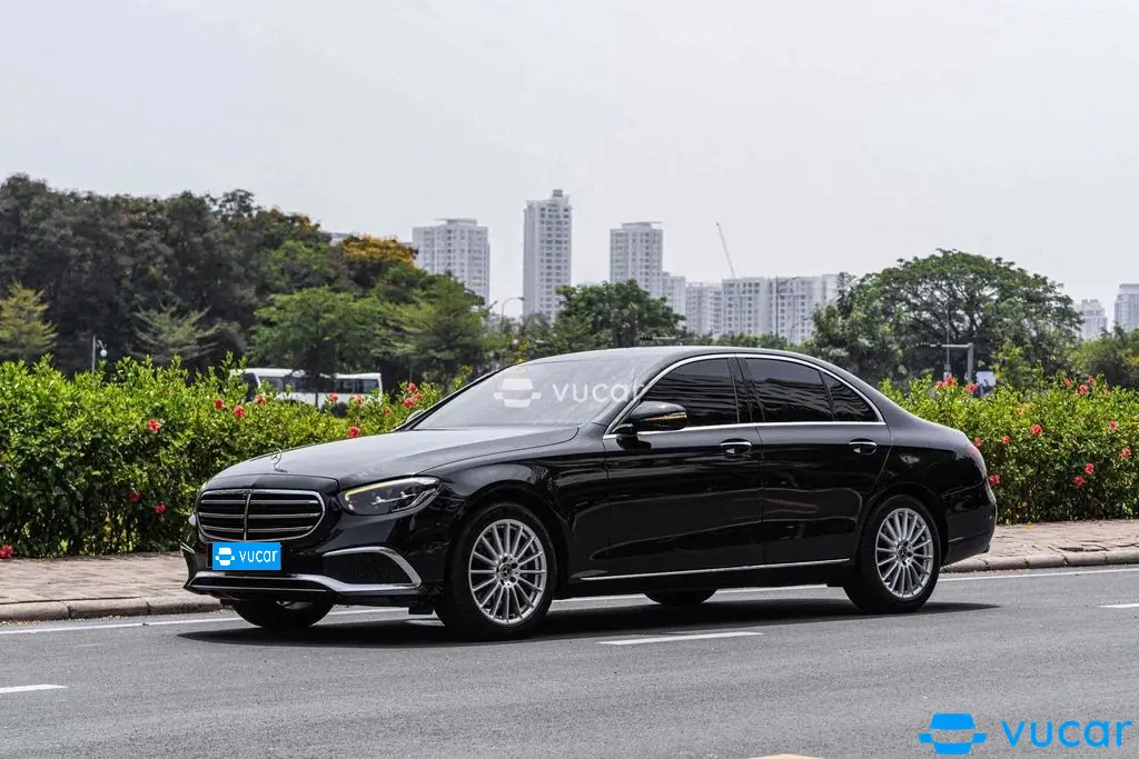 Ảnh xe Mercedes E Class 2022