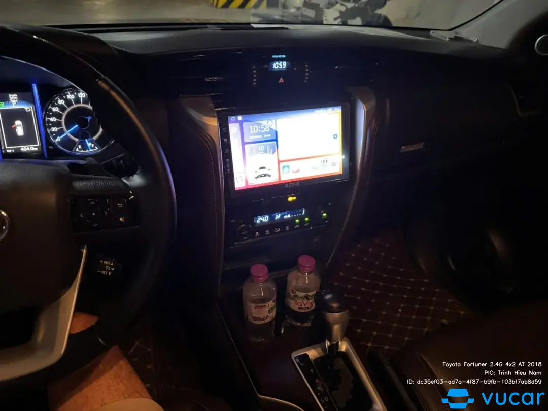 Toyota Fortuner 2.4G 4x2 AT 2018 - Nội thất 2
