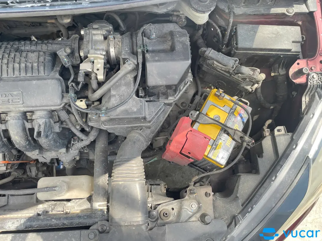 Honda City 1.5TOP 2019 - Khoang động cơ 6