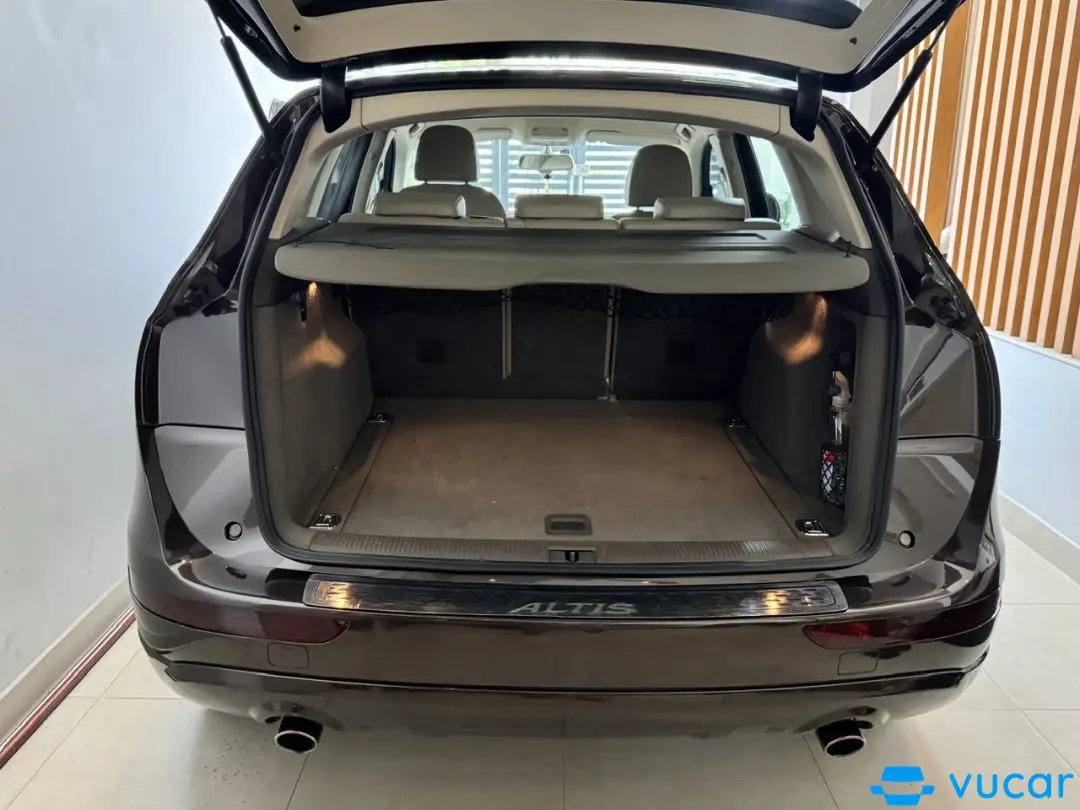 Audi Q5 2.0 2012 - Ngoại thất 4