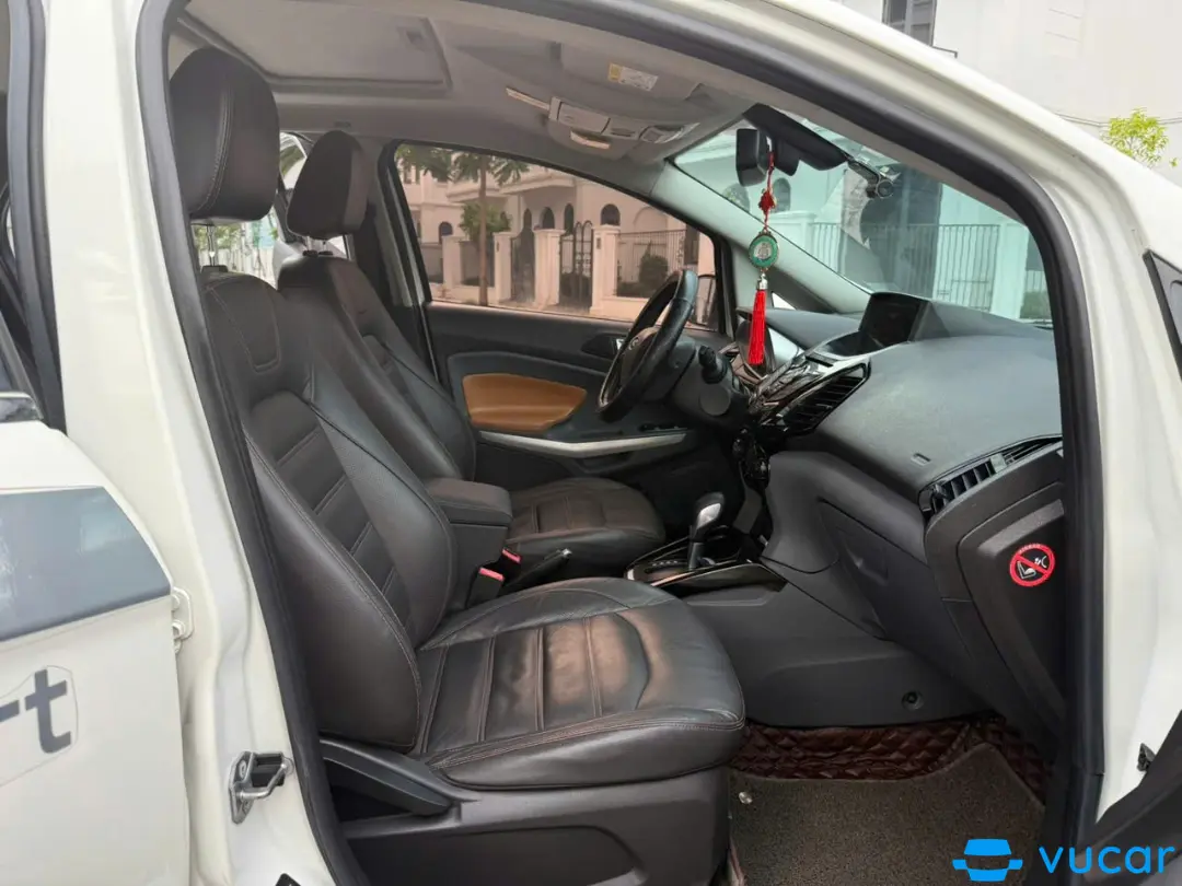 Ecosport titantium đời 2016 màu trắng - Nội thất 2
