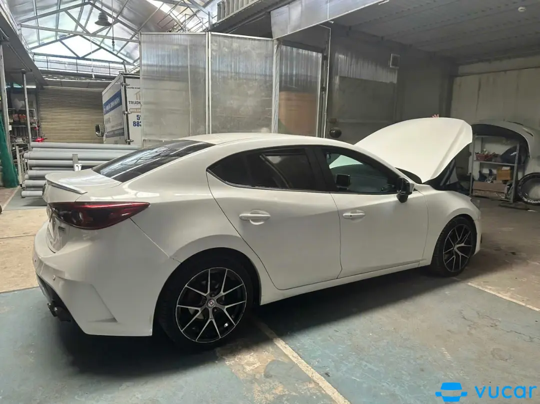 Mazda 3 2.0 AT 2015 - Ngoại thất 5