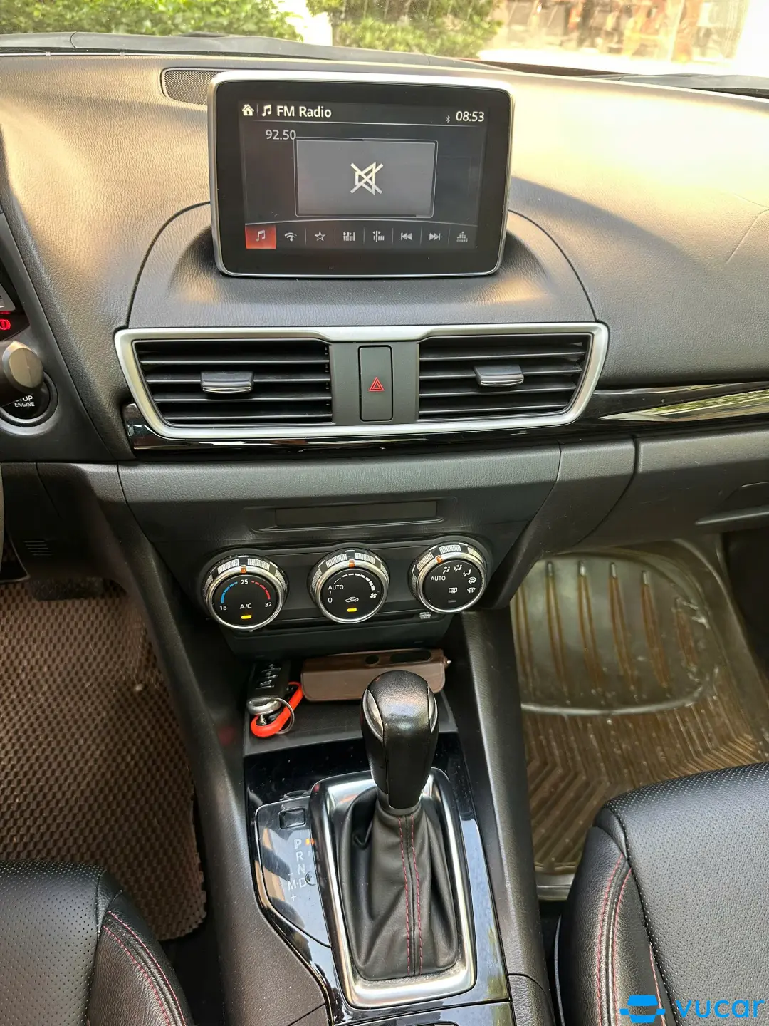 Mazda 3 1.5 AT 2015 - Nội thất 7