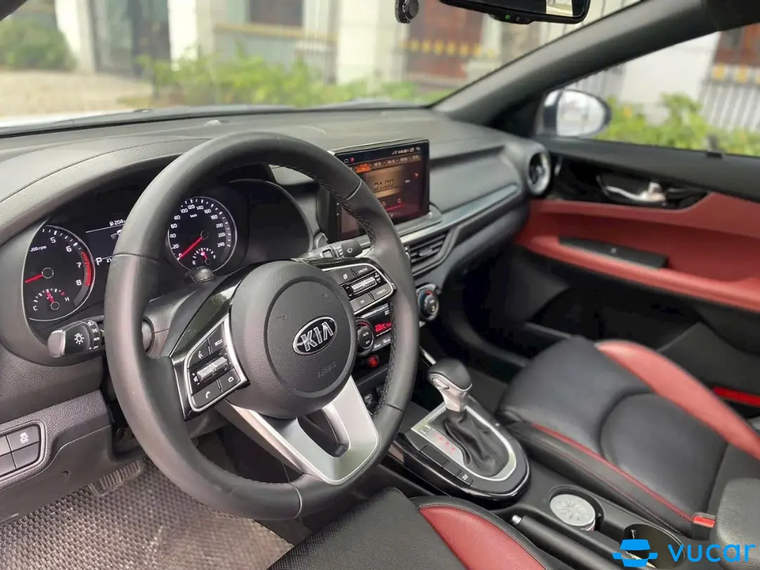 Kia Cerato 2.0 AT Premium 2021 - Nội thất 1