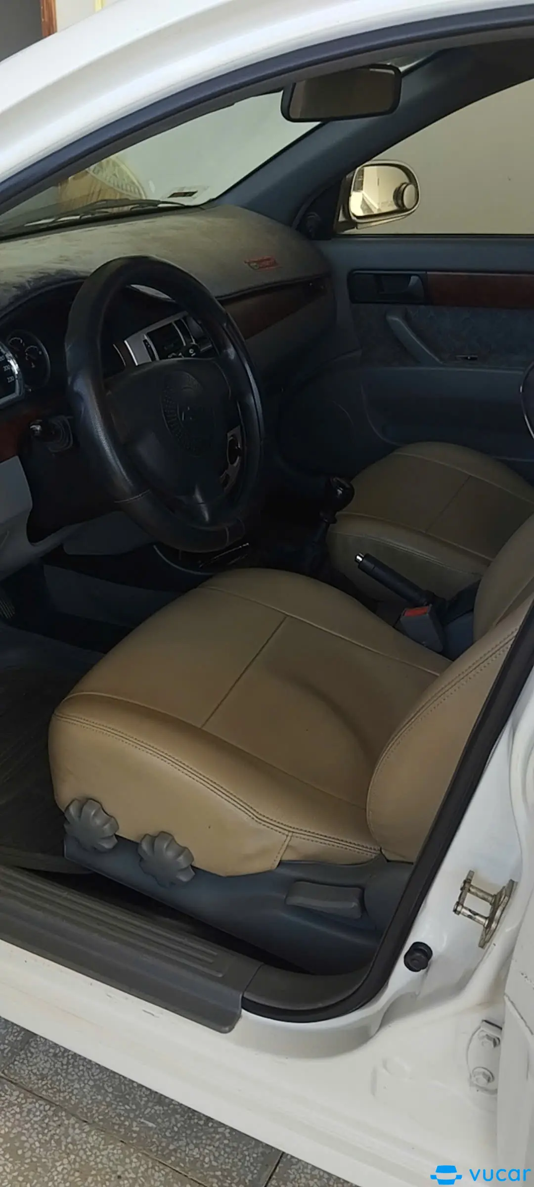 Daewoo Lacetti . 2013 - Nội thất 3