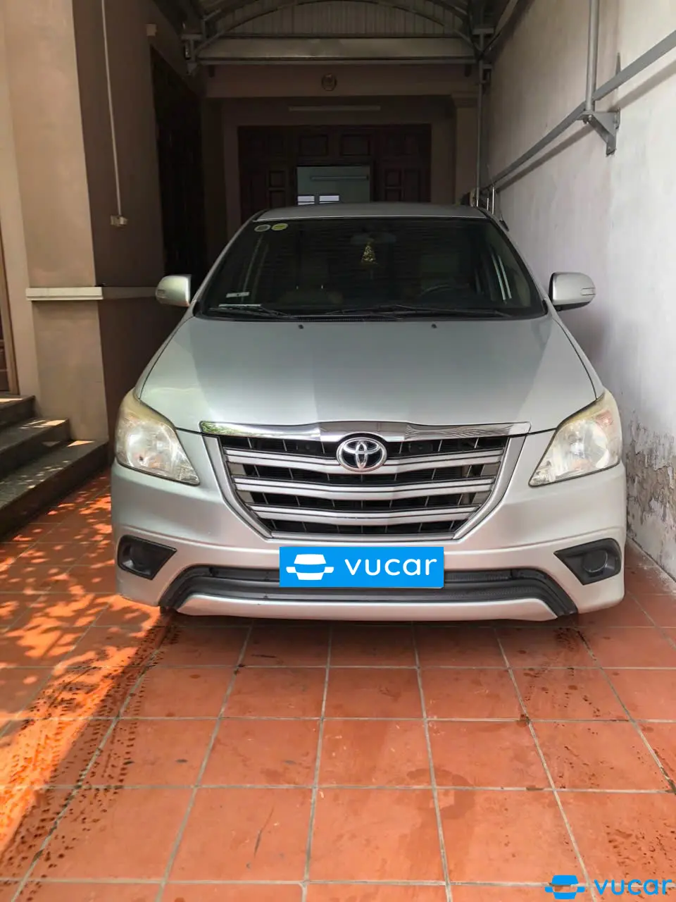 Ảnh xe Toyota Innova 2.0E 2016