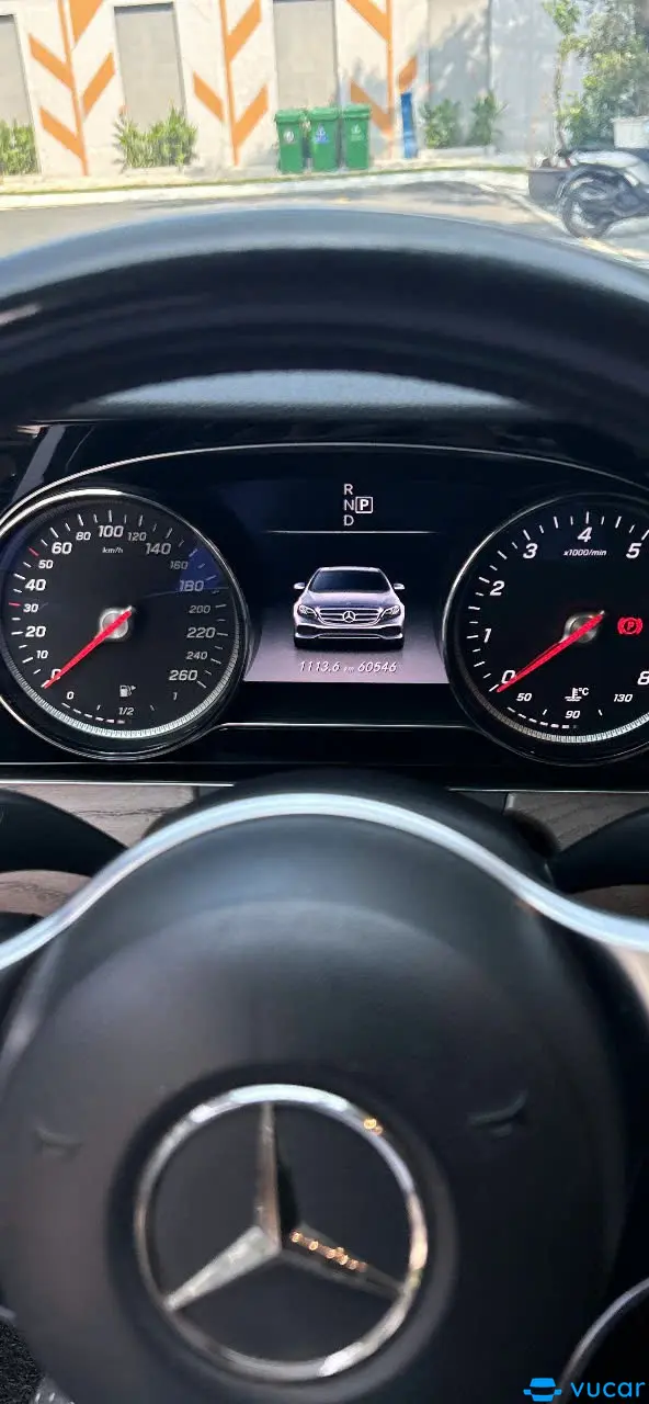 Mercedes E class 2019 E200  - Nội thất 6