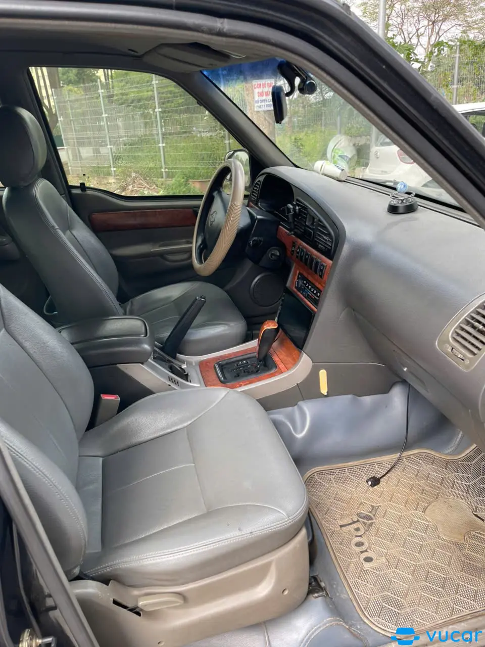 Ssangyong Musso 2004 - Nội thất 3