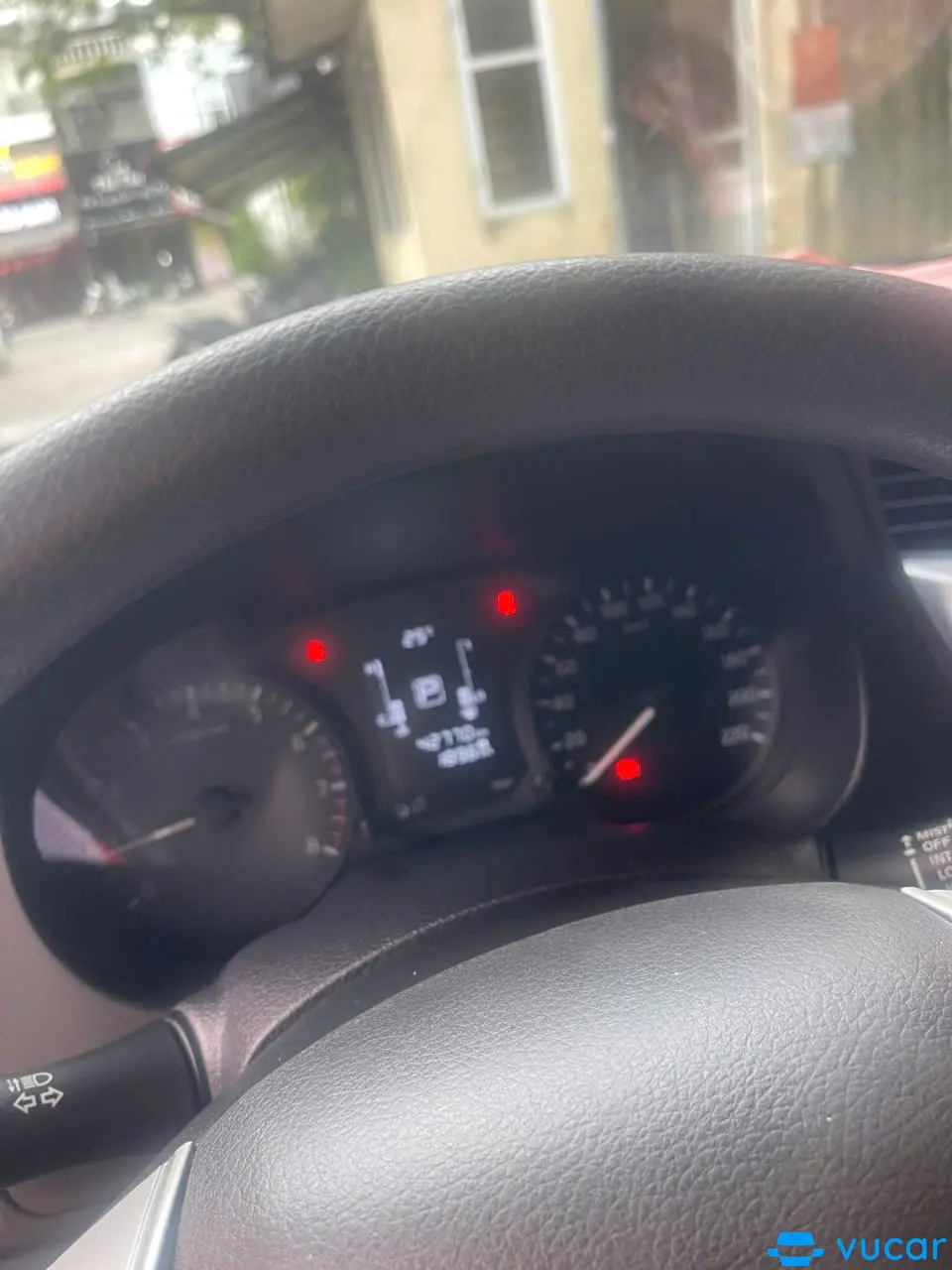 Nissan Terra E 2.5 AT 2WD 2018 - Nội thất 2