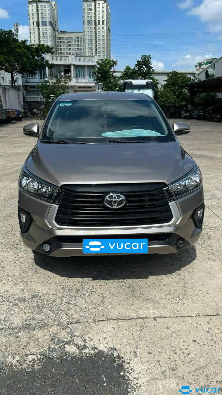 Innova 2021 màu nâu - Ngoại thất 7