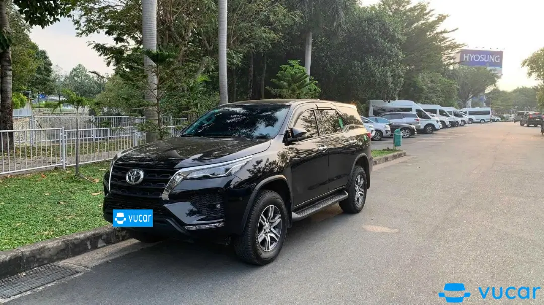 Toyota Fortuner 2.4 MT 2024 - Ngoại thất 4
