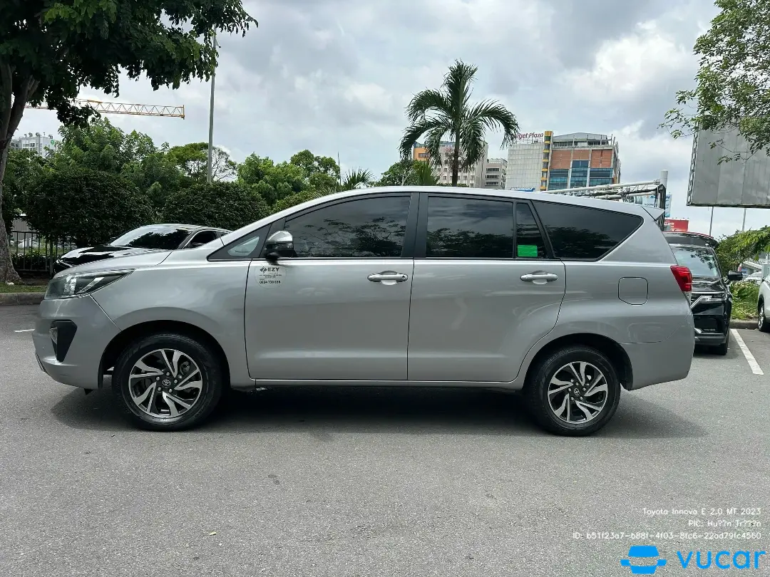 Ảnh xe Toyota Innova E 2.0 MT 2023 - ảnh 5