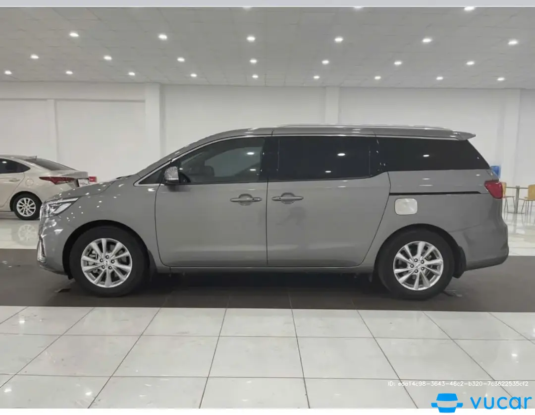 Ảnh xe Kia Sedona 2.2 DAT Luxury 2020 - ảnh 1