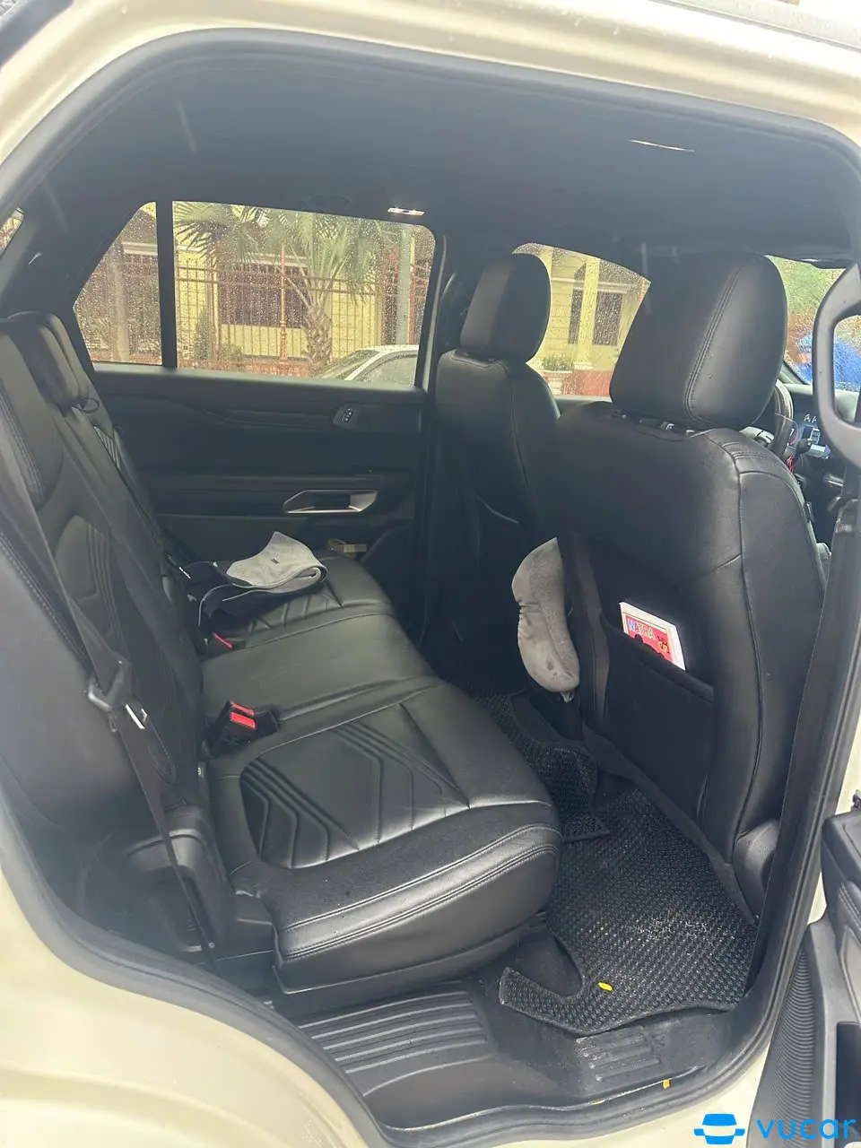 Ford Everest Titanium 2.0L 4x4 AT 2022 - Nội thất 5
