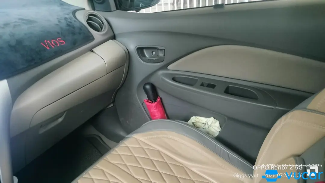Toyota Vios E 2011 - Nội thất 6