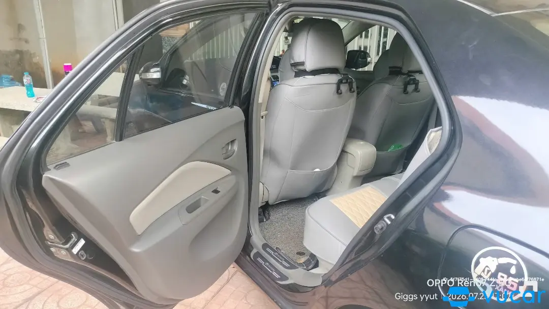 Toyota Vios E 2011 - Nội thất 7