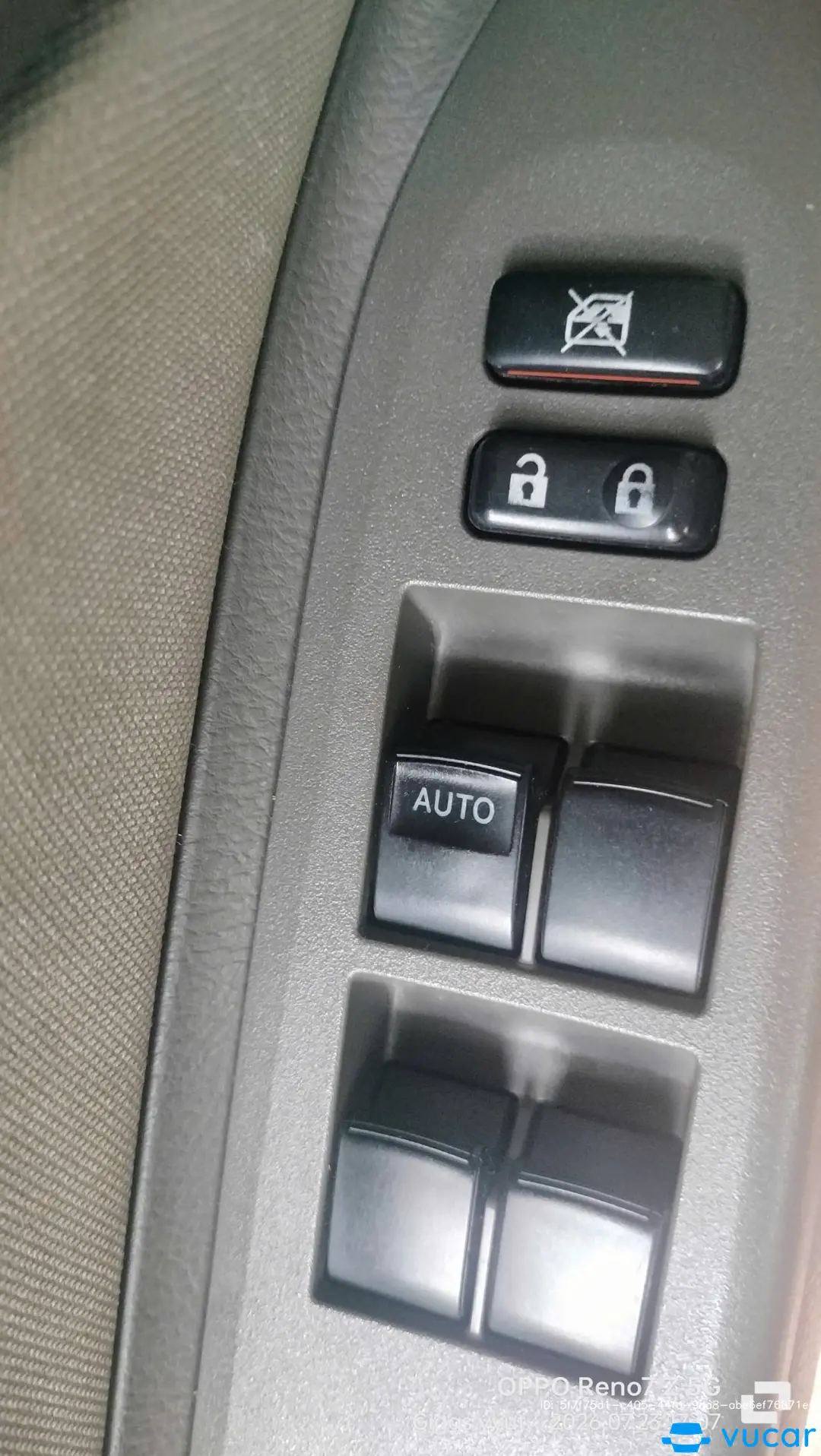 Toyota Vios E 2011 - Nội thất 8