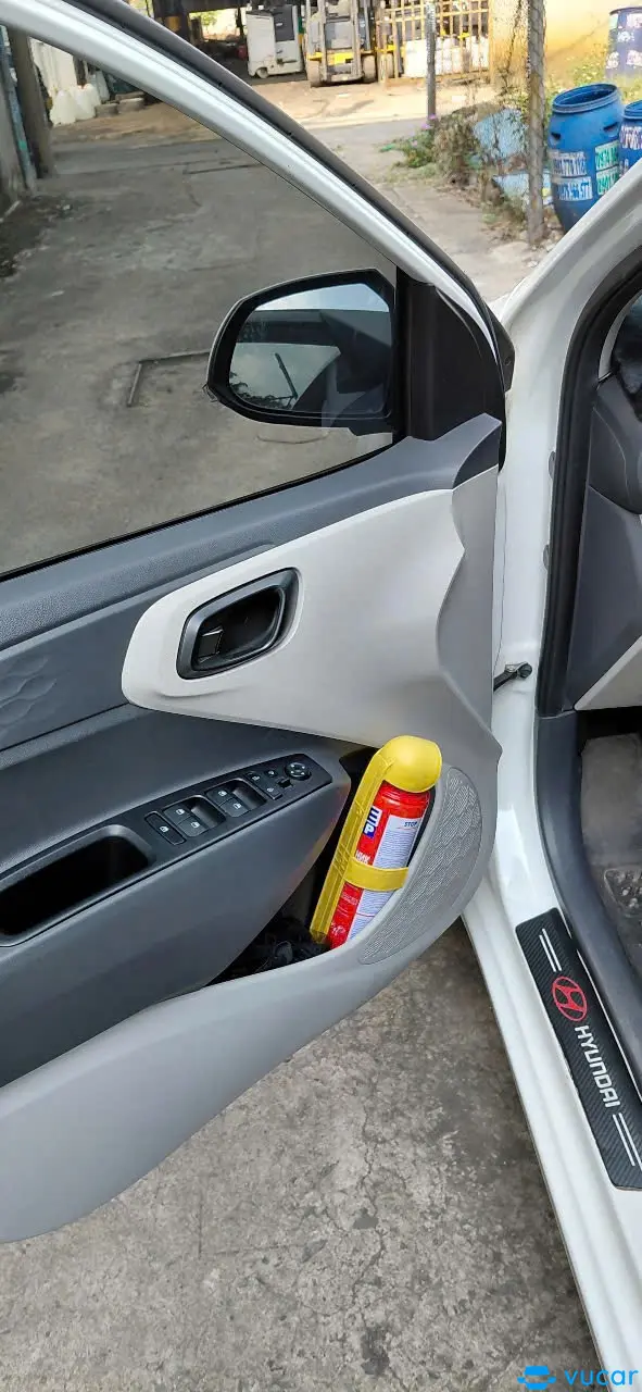 Hyundai I10 1.2 AT 2022 - Nội thất 4
