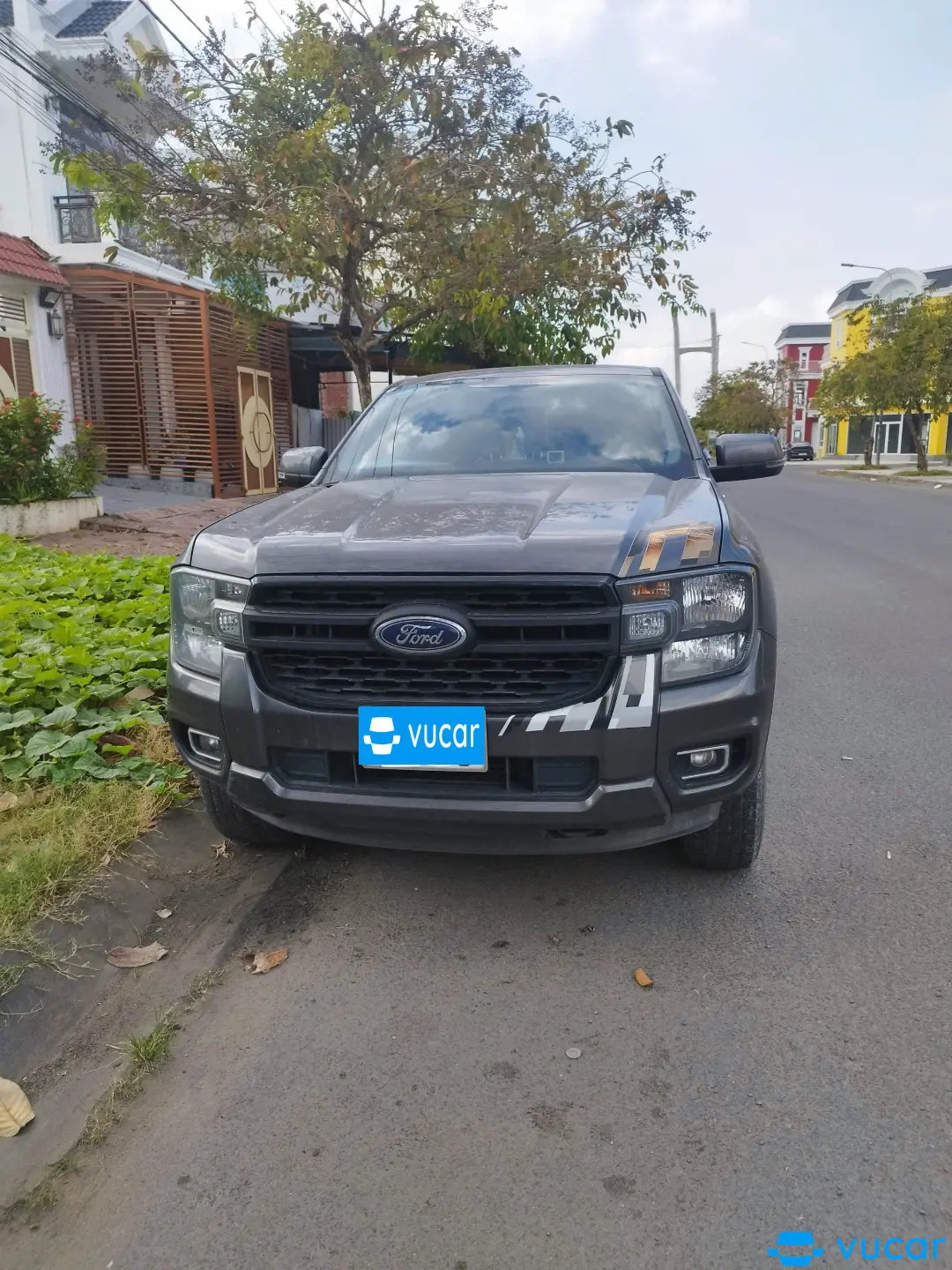 Ảnh xe Ford Ranger XLS 2.0L 4x4 AT 2023