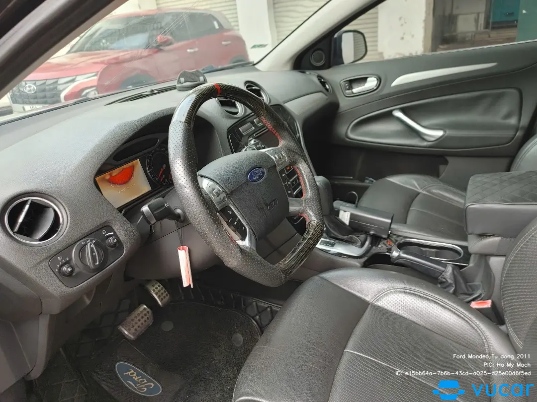 Ford Mondeo Tự động 2011 - Nội thất 4