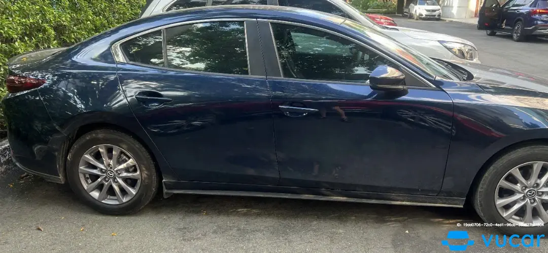 Ảnh xe Mazda 3 1.5L Luxury 2022 - ảnh 1