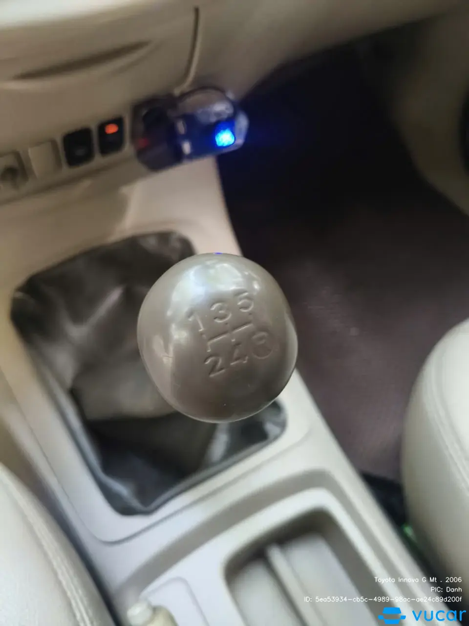 Toyota Innova G Mt . 2006 - Nội thất 4