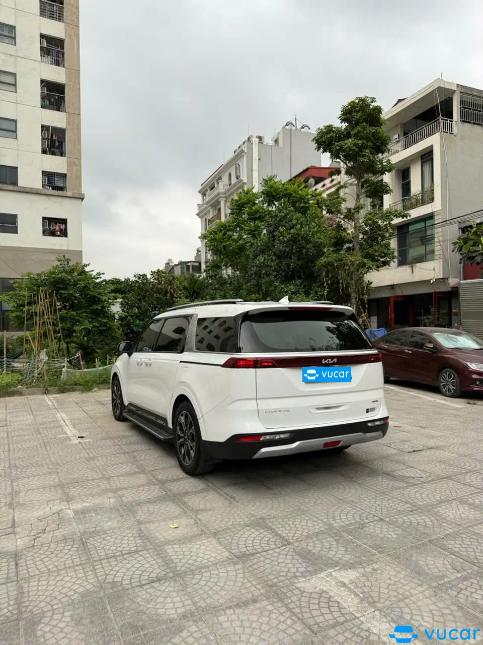 Kia Carnival 2.2D Luxury 2022 - Ngoại thất 4