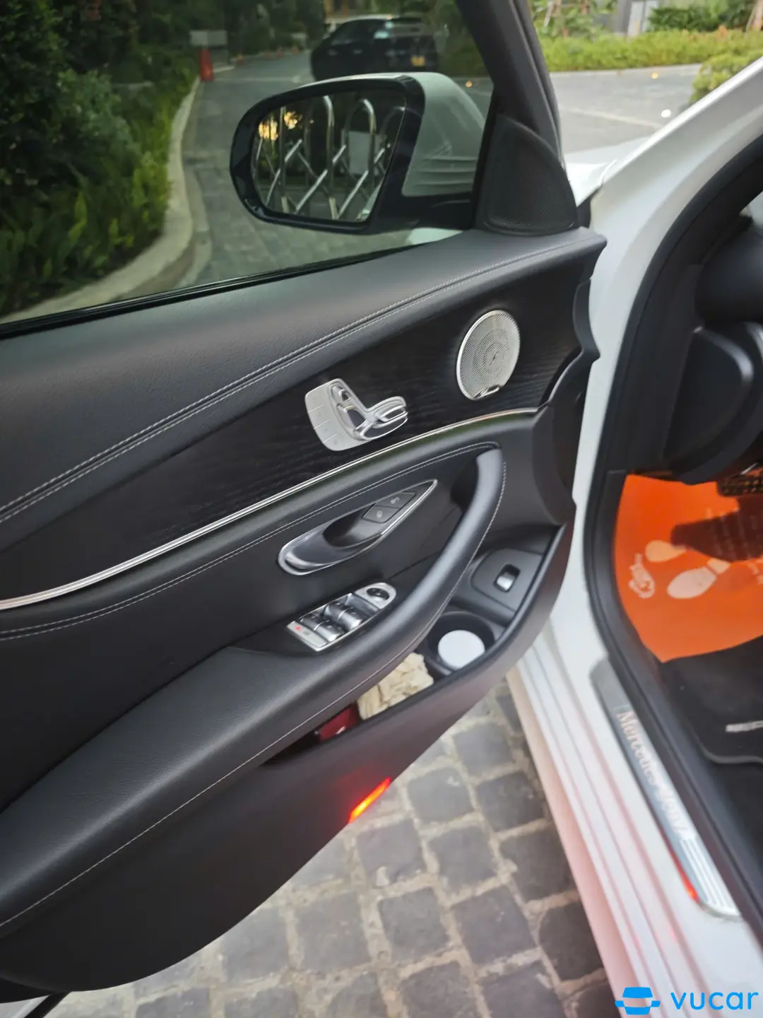 Mercedes E class E300 AMG 2024 - Nội thất 7
