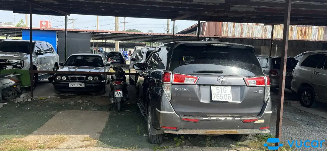 Toyota Innova  2018 - Khoang động cơ 1