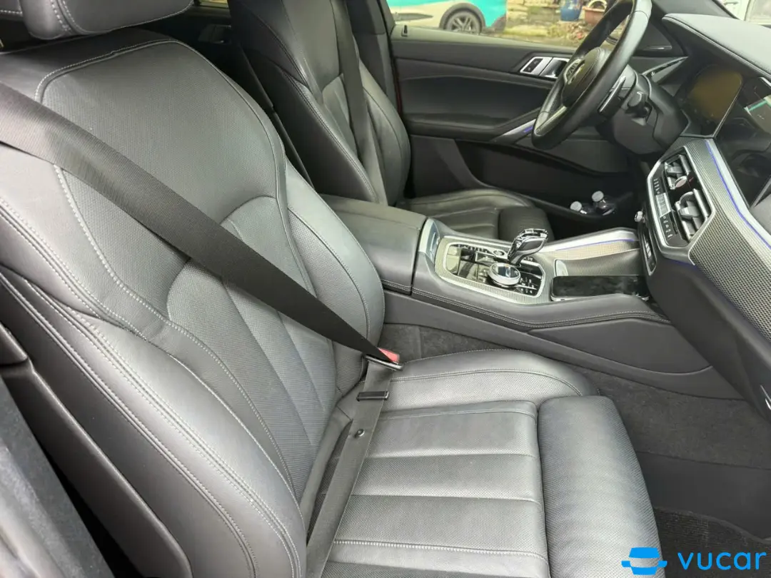 BMW X6  2022 - Nội thất 8