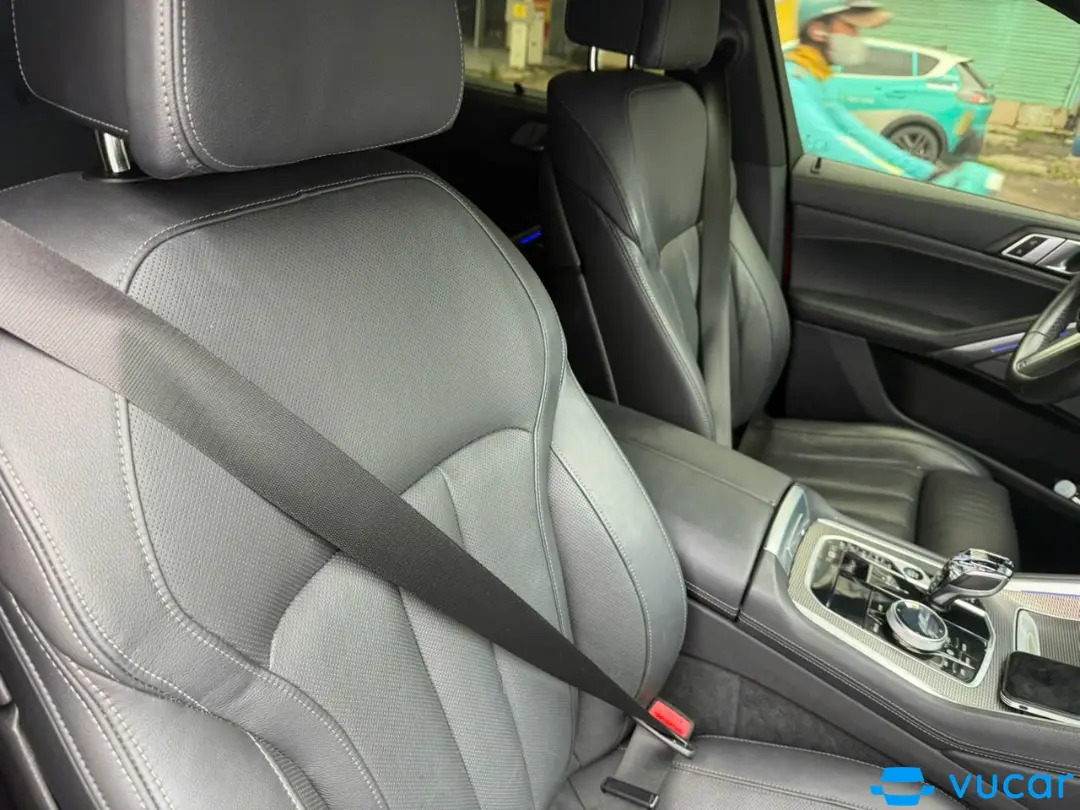 BMW X6  2022 - Nội thất 1